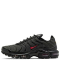 Nike Air Max Plus “Black Red”