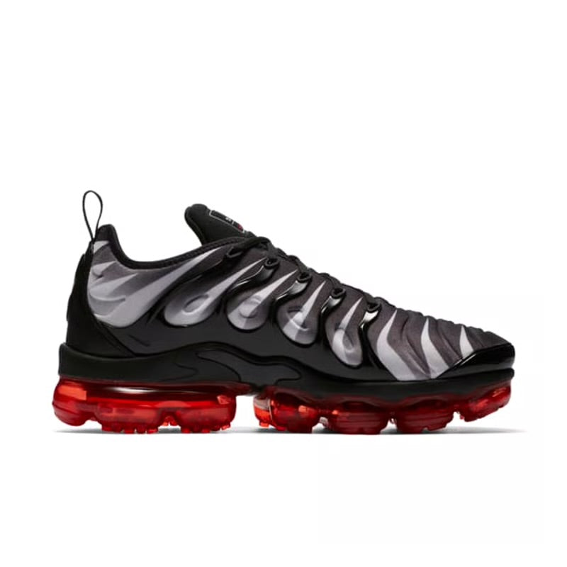 Nike Air Vapormax Plus “Shark”