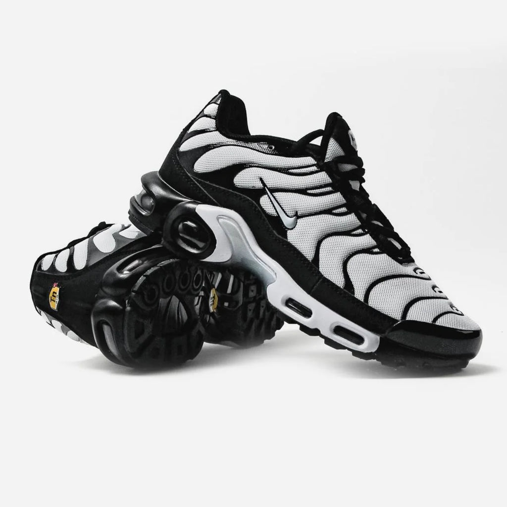 Nike Air Max Plus “White Black”
